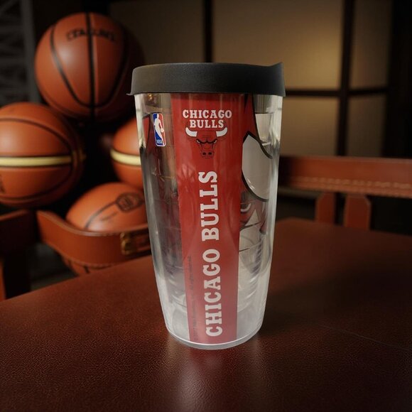 Tervis 16 oz Travel Tumbler – Chicago Bulls | NBA Official Licensed Mug with Lid - Picture 1 of 4